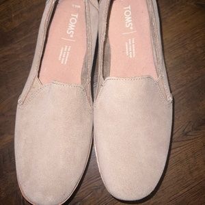 TOMS WOMEN ESPADRILLES